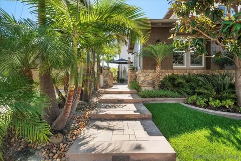 3737 Bergen Peak Pl, Carlsbad, CA 92010