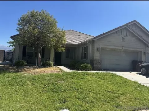 208 Dwyer Ave, Beaumont, CA 92223