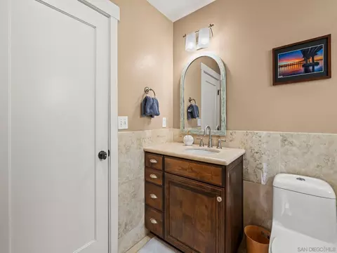 Bath - 1410 2nd St, Coronado, CA 92118 photo 4 of 8