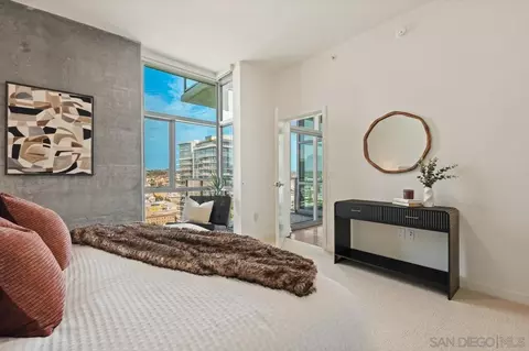 800 The Mark #2103, San Diego, CA 92101