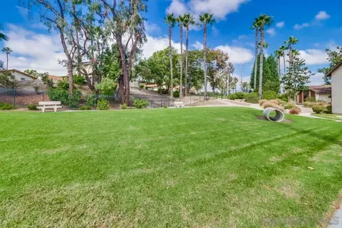 8233 Warmwood Ave, Spring Valley, CA 91977 photo 24