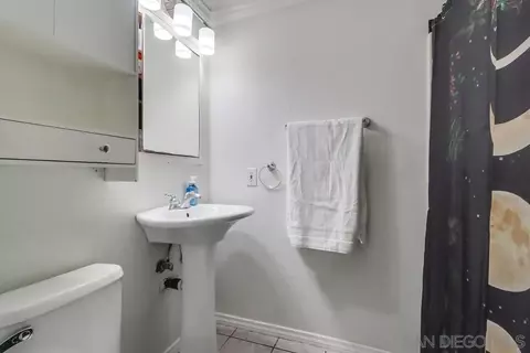 8233 Warmwood Ave, Spring Valley, CA 91977 photo 18
