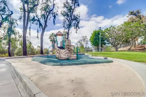8233 Warmwood Ave, Spring Valley, CA 91977 photo 23