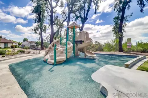 8233 Warmwood Ave, Spring Valley, CA 91977 photo 22
