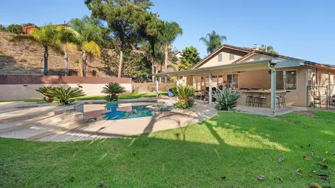Exterior - 13802 Cheryl Creek Dr, El Cajon, CA 92021 photo 5 of 9