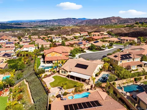 View/Area - 34491 Piocho Ct, Temecula, CA 92592 photo 2 of 6
