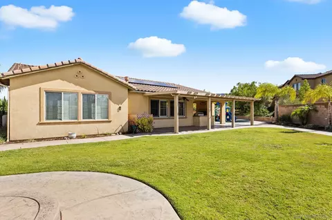 Exterior - 34491 Piocho Ct, Temecula, CA 92592 photo 6 of 12