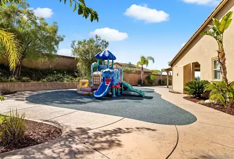 Exterior - 34491 Piocho Ct, Temecula, CA 92592 photo 10 of 12