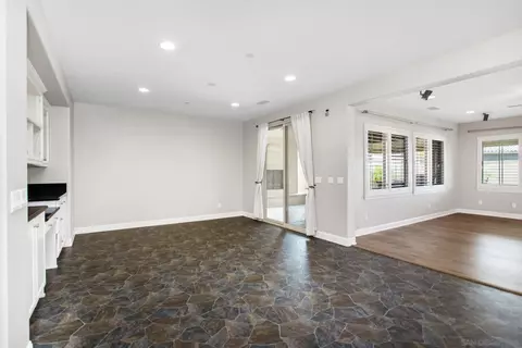 Living - 34491 Piocho Ct, Temecula, CA 92592 photo 2 of 6