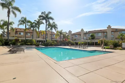 Exterior - 4635 Los Alamos #A, Oceanside, CA 92057 photo 6 of 10