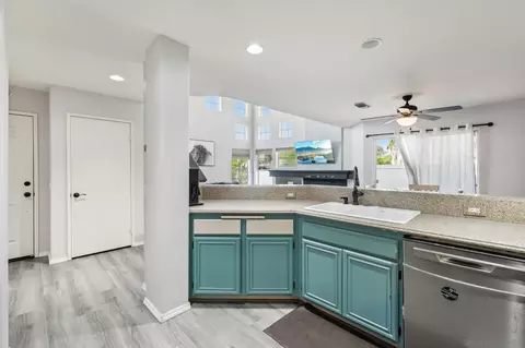 Kitchen - 4635 Los Alamos #A, Oceanside, CA 92057 photo 3 of 4