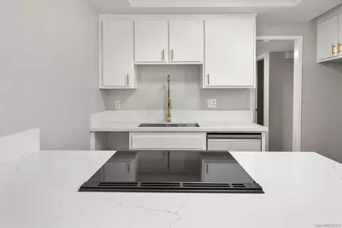 Kitchen - 2157 Arnold Way #312, Alpine, CA 91901 photo 4 of 5