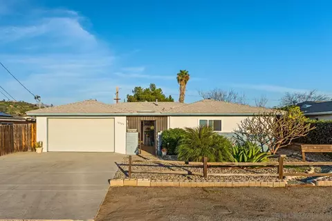 Exterior - 10025 Tamil Rd, Lakeside, CA 92040 photo 4 of 12
