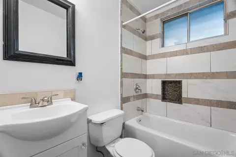 Bath - 10025 Tamil Rd, Lakeside, CA 92040 photo 3 of 3