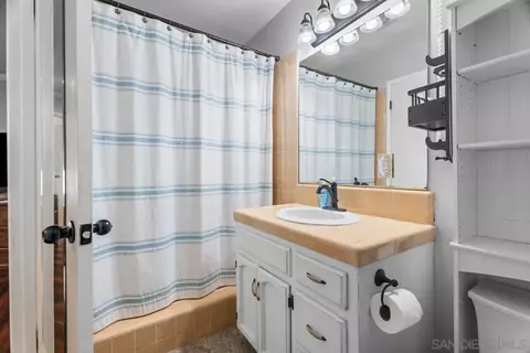 Bath - 10025 Tamil Rd, Lakeside, CA 92040 photo 1 of 3