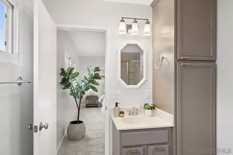 Bath - 4344 Yale Ave, La Mesa, CA 91942 photo 1 of 3
