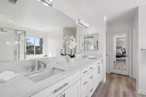 Bath - 1512 Thomas Pl, Chula Vista, CA 91911 photo 7 of 9