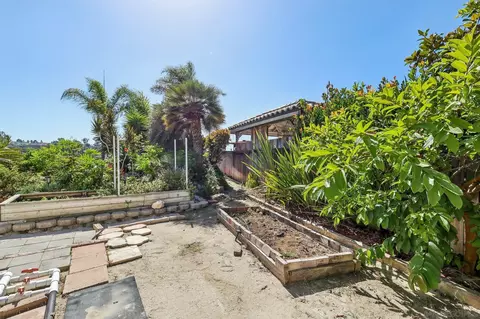 Exterior - 1512 Thomas Pl, Chula Vista, CA 91911 photo 11 of 20