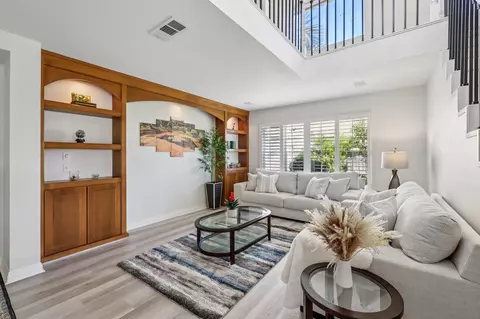 Living - 1512 Thomas Pl, Chula Vista, CA 91911 photo 2 of 8