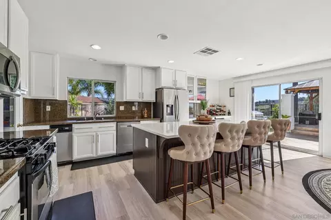 Kitchen - 1512 Thomas Pl, Chula Vista, CA 91911 photo 5 of 5