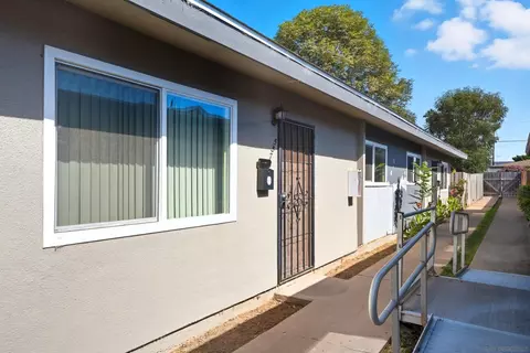 557-59 Florida St, Imperial Beach, CA 91932