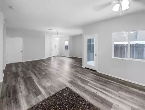 Living - 1822 Mcdougal Way, El Cajon, CA 92021 photo 4 of 4