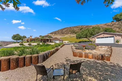 Exterior - 1804 Big Sky Rd, Ramona, CA 92065 photo 3 of 11
