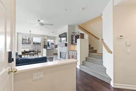 Entry Way - 394 Carmel Creeper Pl, Encinitas, CA 92024 photo 1 of 3