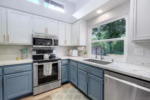 2133 Emberwood Way, Escondido, CA 92029 photo 9