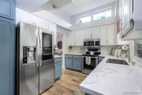 2133 Emberwood Way, Escondido, CA 92029 photo 10
