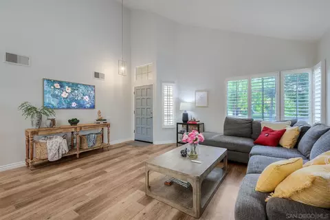 2133 Emberwood Way, Escondido, CA 92029 photo 5