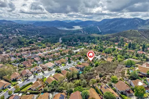 2133 Emberwood Way, Escondido, CA 92029 photo 39