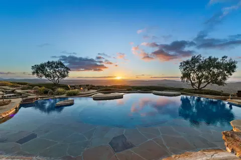 Exterior - 15707 Blue Crystal Trl, Poway, CA 92064 photo 3 of 6