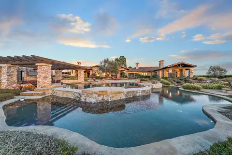 Exterior - 15707 Blue Crystal Trl, Poway, CA 92064 photo 5 of 6