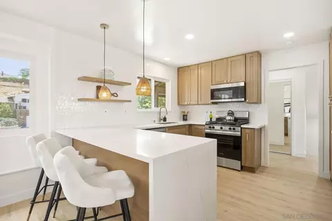 Kitchen - 3912 Wooster Dr, Oceanside, CA 92056 photo 3 of 7