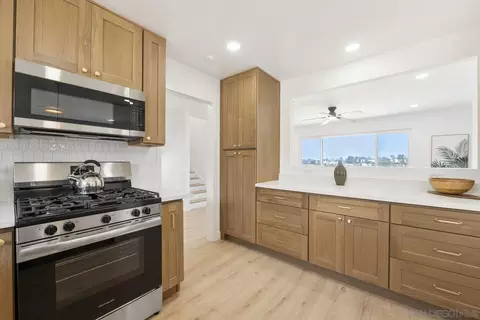 Kitchen - 3912 Wooster Dr, Oceanside, CA 92056 photo 6 of 7