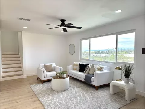 Living - 3912 Wooster Dr, Oceanside, CA 92056 photo 1 of 4
