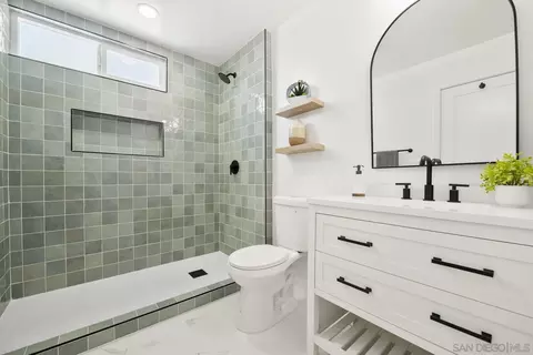 Bath - 3912 Wooster Dr, Oceanside, CA 92056 photo 1 of 2