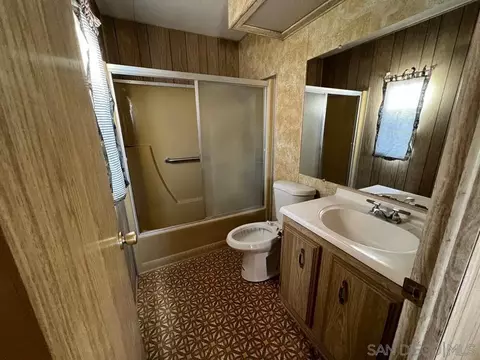 Bath - 101 Jones St, Bodfish, CA 93205 photo 1 of 2