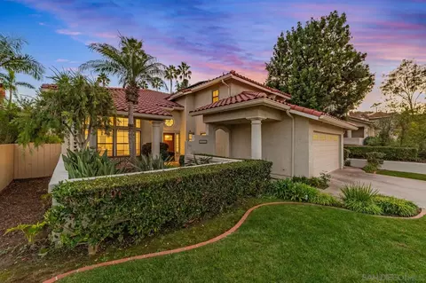 Exterior - 1931 Avenida Joaquin, Encinitas, CA 92024 photo 5 of 22