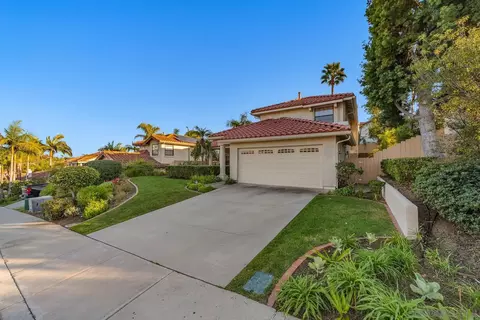 Exterior - 1931 Avenida Joaquin, Encinitas, CA 92024 photo 3 of 22