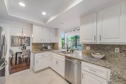 Kitchen - 1931 Avenida Joaquin, Encinitas, CA 92024 photo 1 of 3