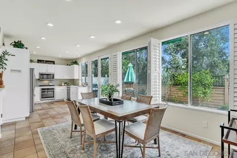 Dining - 1171 Monterey Pl, Encinitas, CA 92024 photo 3 of 5