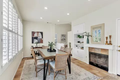 Dining - 1171 Monterey Pl, Encinitas, CA 92024 photo 4 of 5