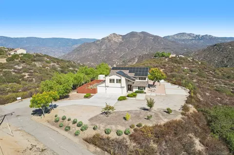 31510 Valley Center Rd, Valley Center, CA 92082