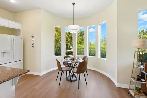 Dining - 3380 Vista Norte, Escondido, CA 92025 photo 3 of 4