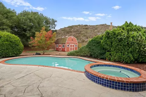 Exterior - 14449 Range Park Rd, Poway, CA 92064 photo 7 of 18