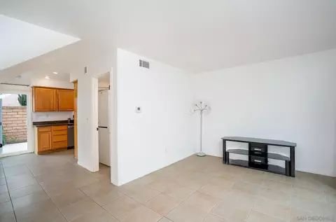 Living - 486 S Anza St, El Cajon, CA 92020 photo 4 of 4
