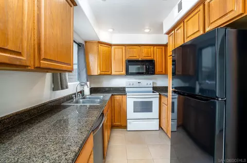 Kitchen - 486 S Anza St, El Cajon, CA 92020 photo 2 of 4