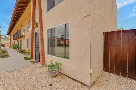 Exterior - 486 S Anza St, El Cajon, CA 92020 photo 7 of 7